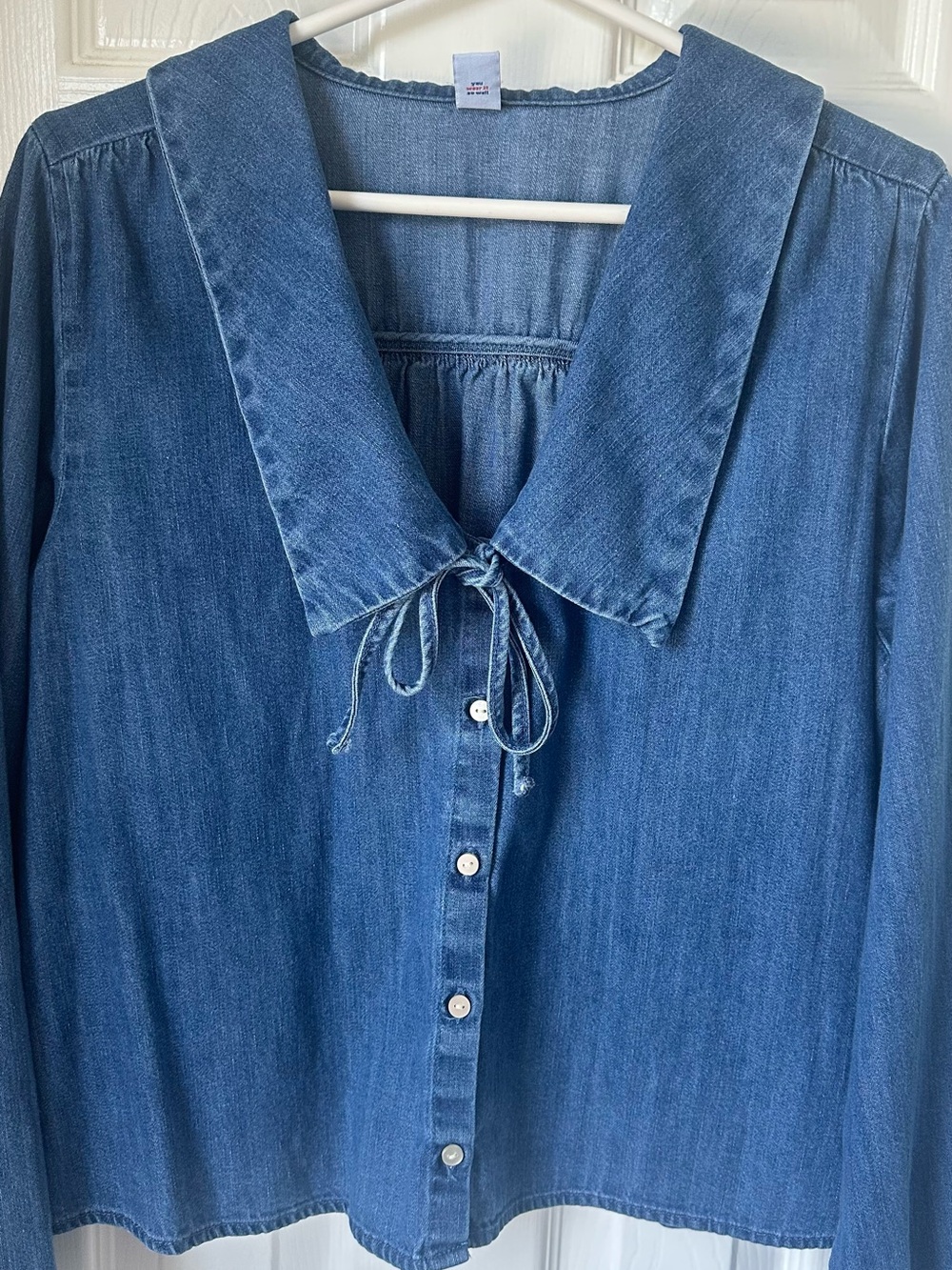 Old Navy Light Blue Denim Button-Front Shirt with Tie Collar - Picture 2 of 4